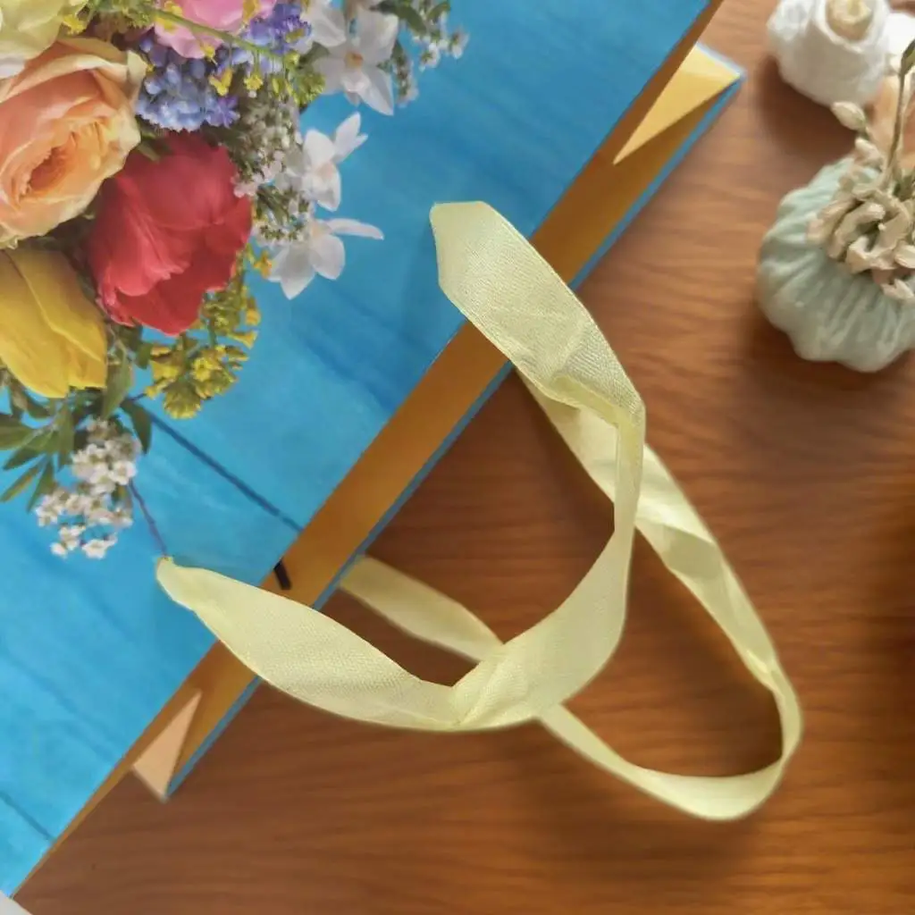 In-stock cross-border flower bouquets, handbags, Valentine's Day paper bags, gift packaging bags