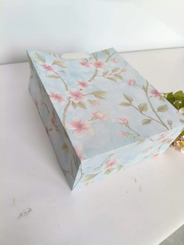 JT-81 series Cross-border customized wholesale ins style romantic atmosphere Gentle flower small floral gift bags
