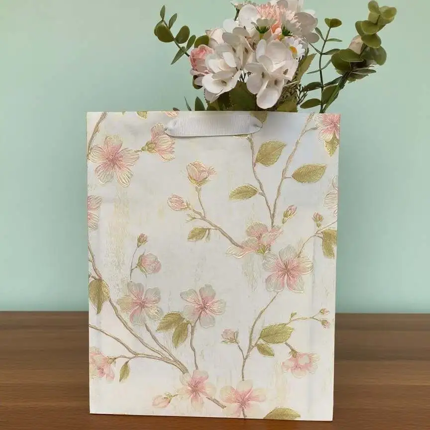 JT-81 series Cross-border customized wholesale ins style romantic atmosphere Gentle flower small floral gift bags